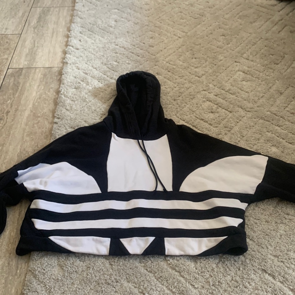 Medium black adidas jacket